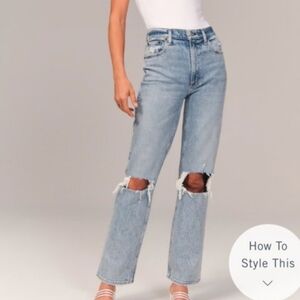 NWT Abercrombie & Fitch 90s UItra High Rise Straight Leg Jeans Light Wash Size25